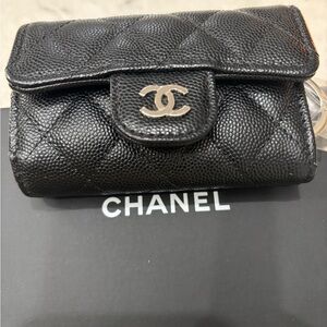 CHANEL Black Caviar Quilted Leather Key Holder